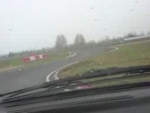 aymeric en mode co pilote o circuit carole ( cam enbarqué )