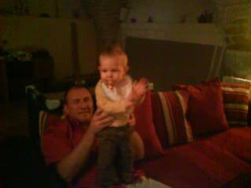 Mathis applaudit