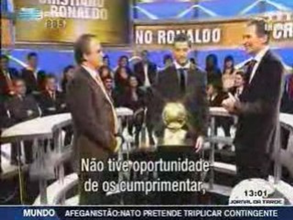 Cristiano Ronaldo recebeu a Bola de Ouro