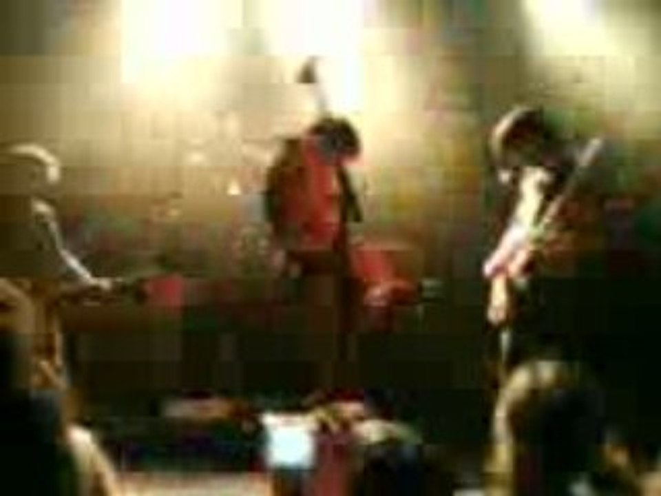 break jamais la paix mademoiselle K