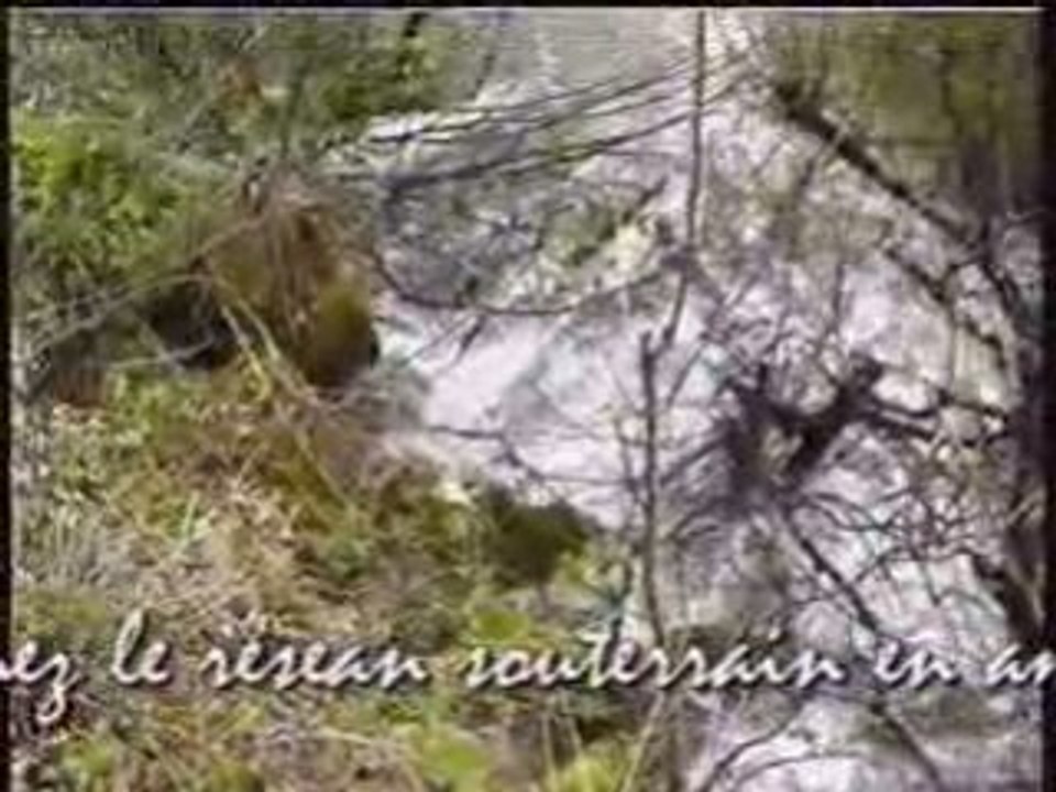 Source de la Douve à Feule