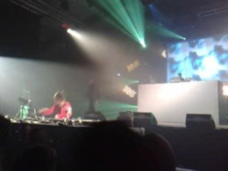 transmusicales rennes 06.12.2008 Miss Dj Blue