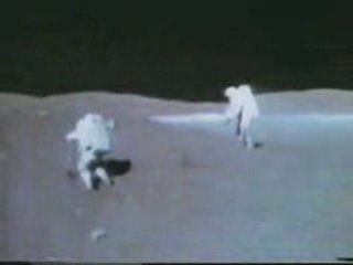 Moon Landing Hoax Apollo 16 : Stagehand Left Footprints