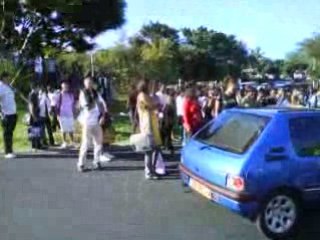 manifestation des lycéens  a Saint Paul! ^^