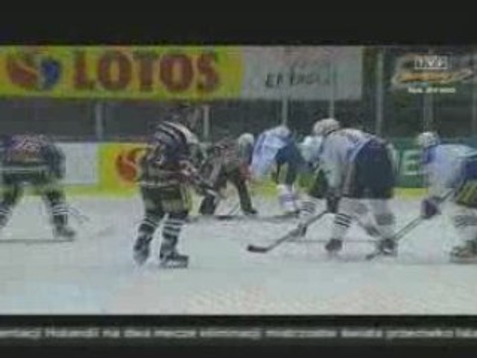 Zoltan Kubat Stoczniowiec - TKH Nesta