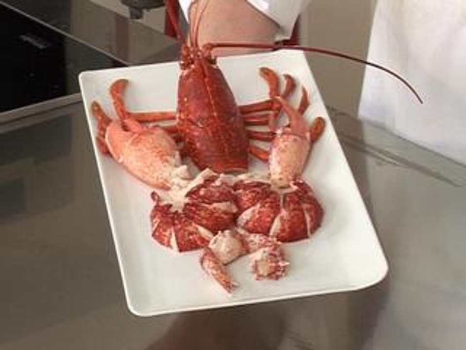Décortiquer un homard