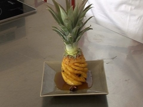Ananas piqué à la badiane