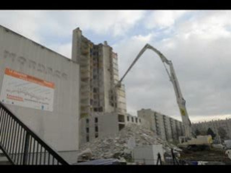 Grignotage de la tour M