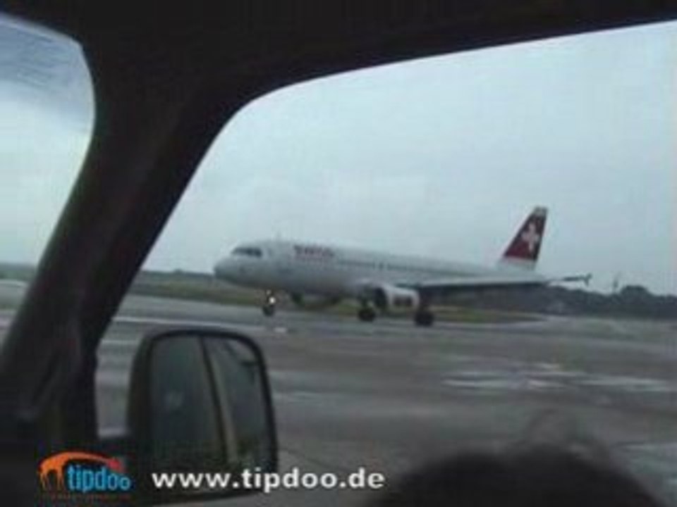 tipdoo Video - Flughafen Hamburg GmbH - FlughafenModellschau
