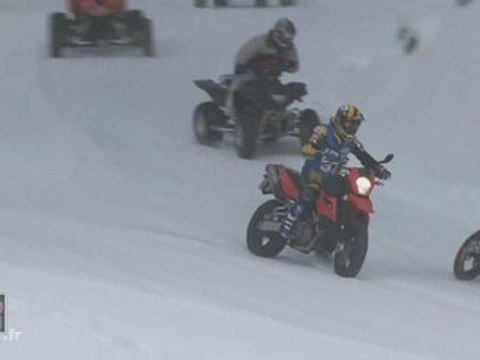 VIDEO : MOTO JOURNAL TESTE LES PNEUS CLOUTES MOTO