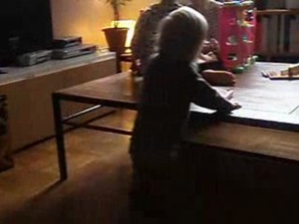 Oscar fait ses premiers pas