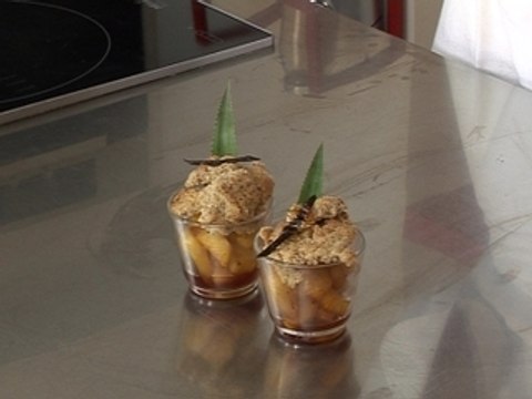 Crumble d'ananas au caramel et vanille Bourbon