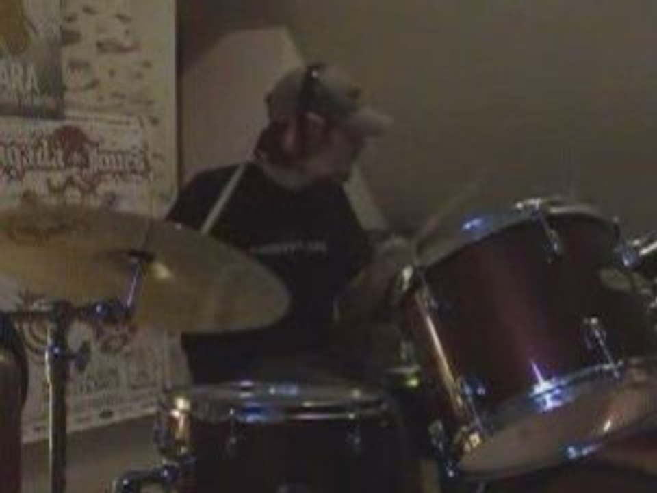 Drum solo (impro)