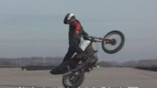 [Angyal Zoltan]  2008 Switchback circle wheelie