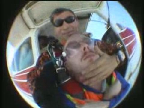 juin 2004 saut en parachute