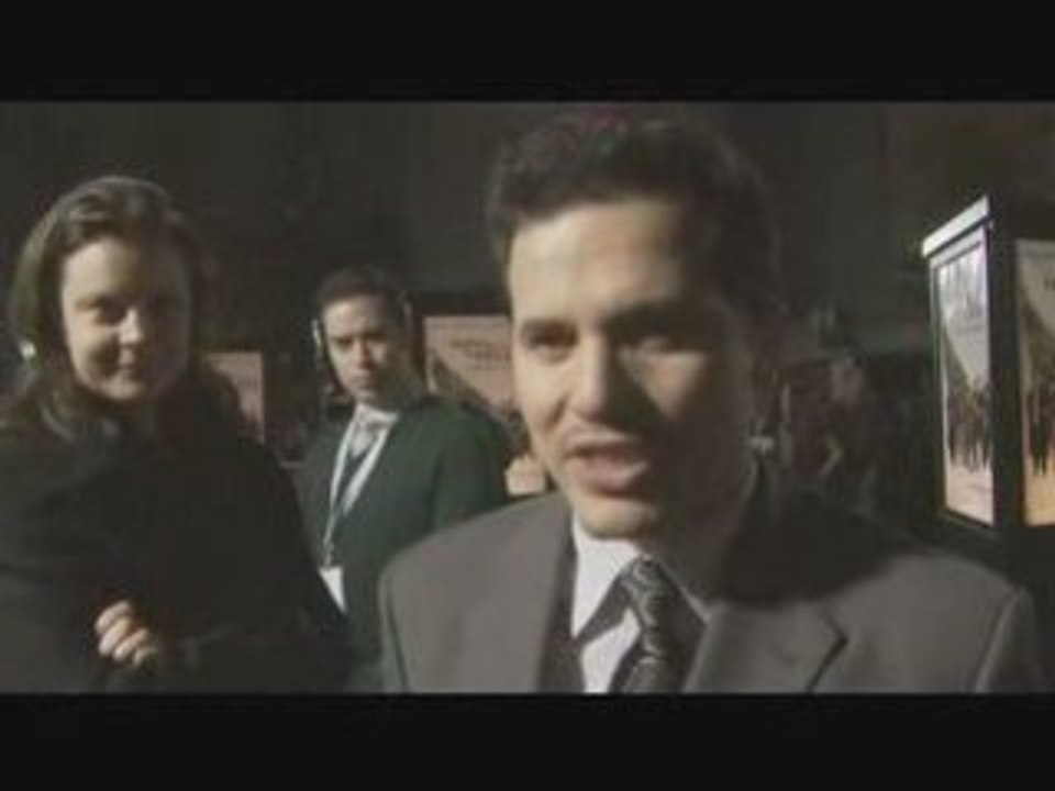 JohnLeguizamo