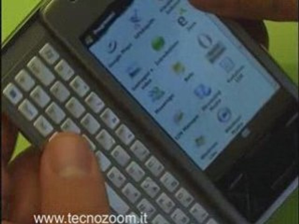Sony Ericsson xperia x1 caratteristiche