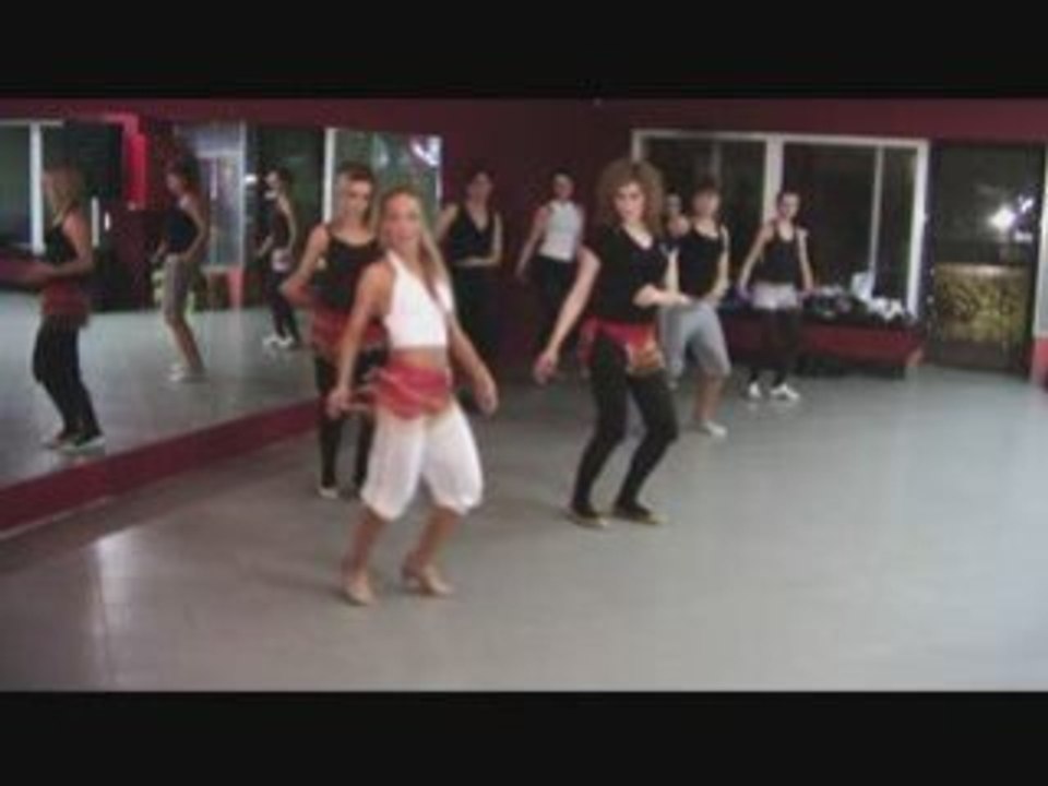 Bollywood Dance - kroki