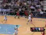 Brandon Roy blocking Deron Williams attempted lay-up