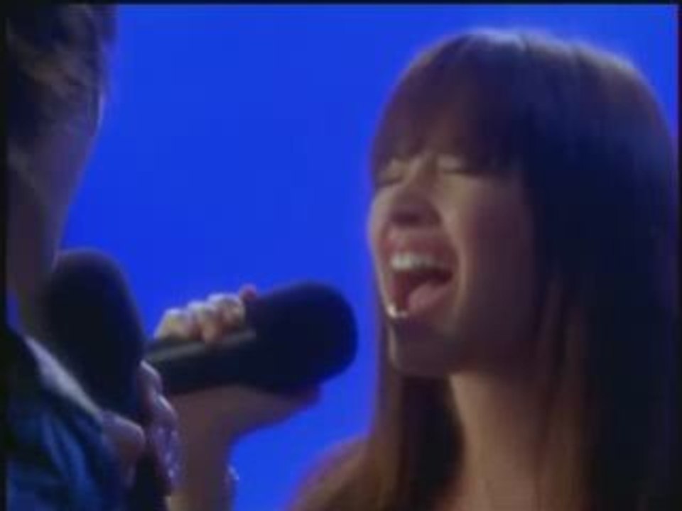 Demi Lovato - This is me