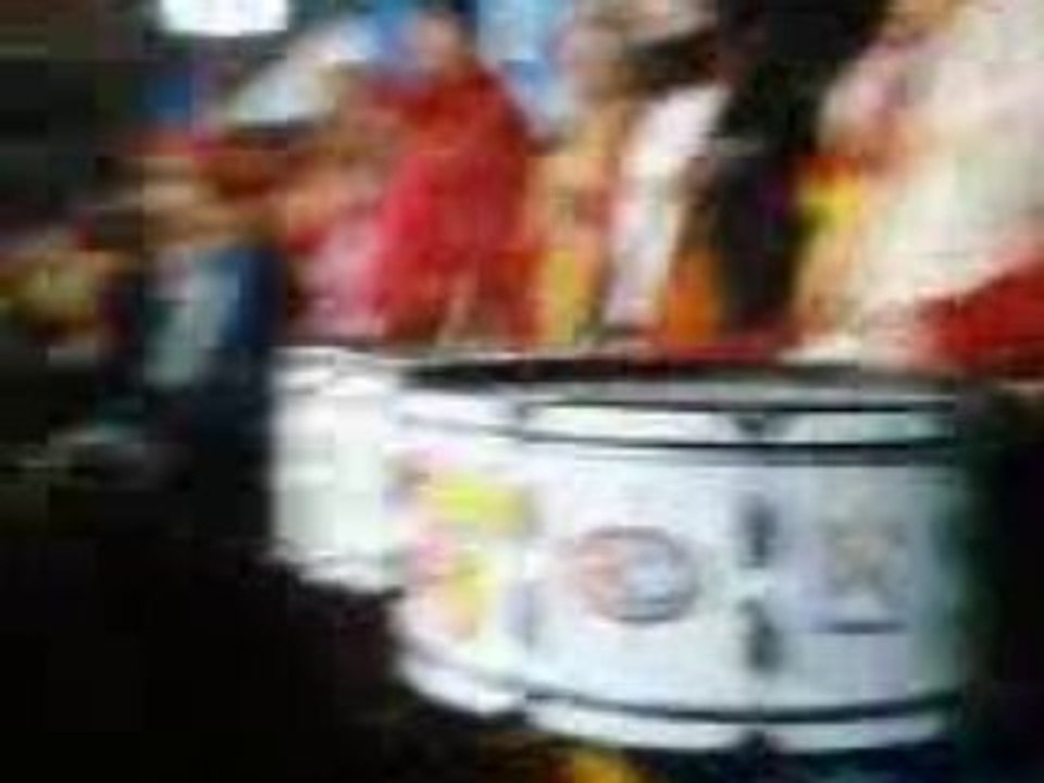 lens Montpellier  "fier de nos couleurs"