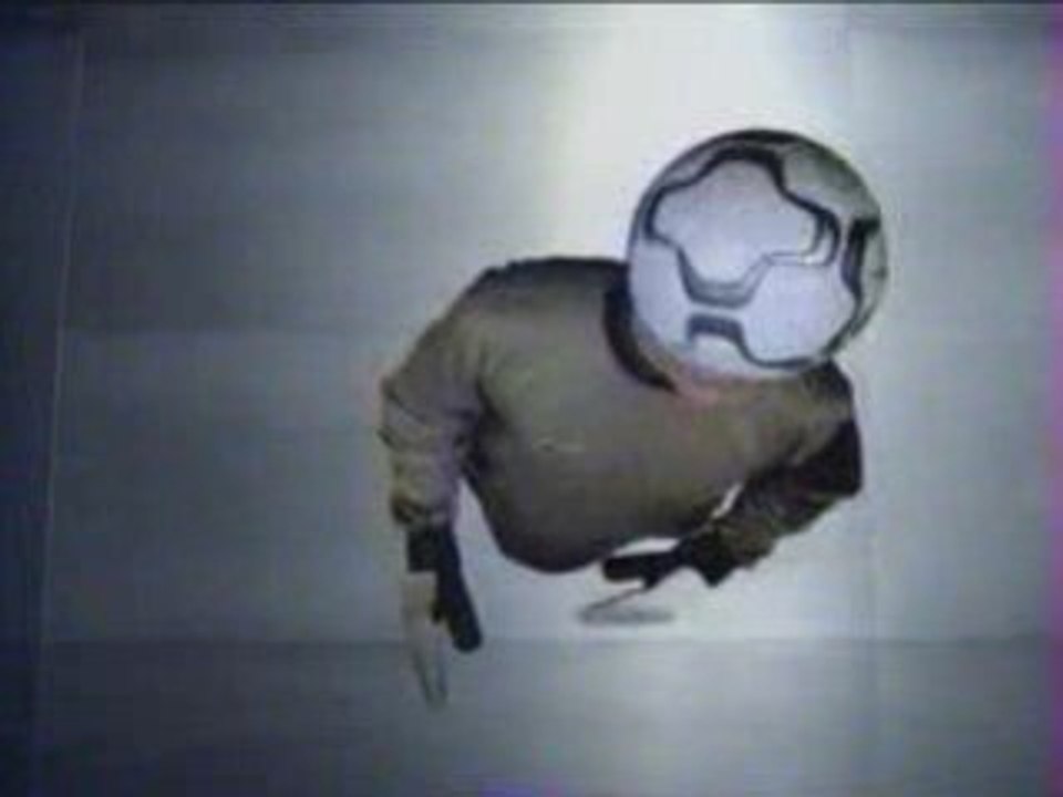 Nike Football - Soccer Tricks(