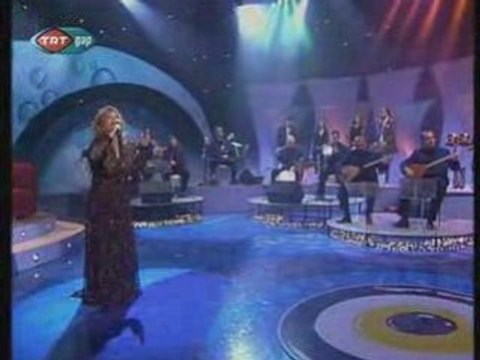Bedia Akartürk- Yazin yagar kar basima