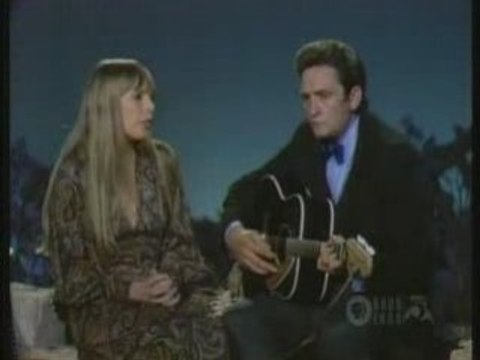 Johnny Cash et Joni Mitchell-The Long Black Veil.