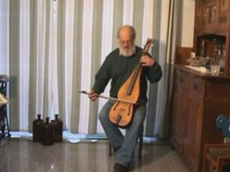 Bowed dulcimer