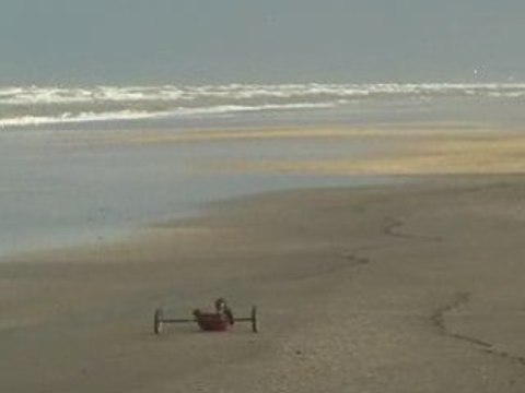 3eme test du Buggy Rc (char à cerf volant) à Bray dunes