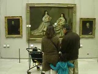 Musée du Louvre :: Famille devant tableau