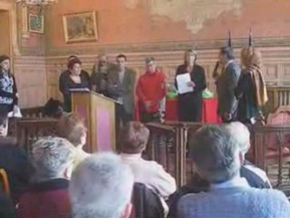 Remise des prix du concours des maisons fleuries