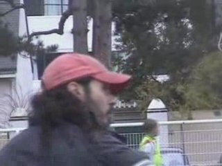 Rachid sur le bord de touche (Intrépide Angers Football TV)