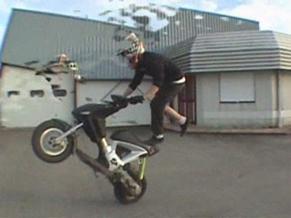 Stunt: Jlou Decembre 2008