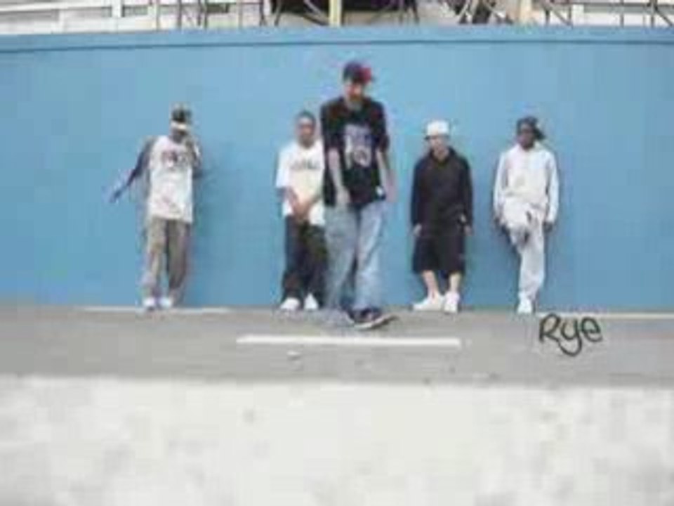 Crip Walk London video Dailymotion