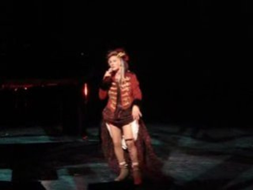 Diane DUFRESNE Comme On Fait Son Lit aux Bouffes du Nord