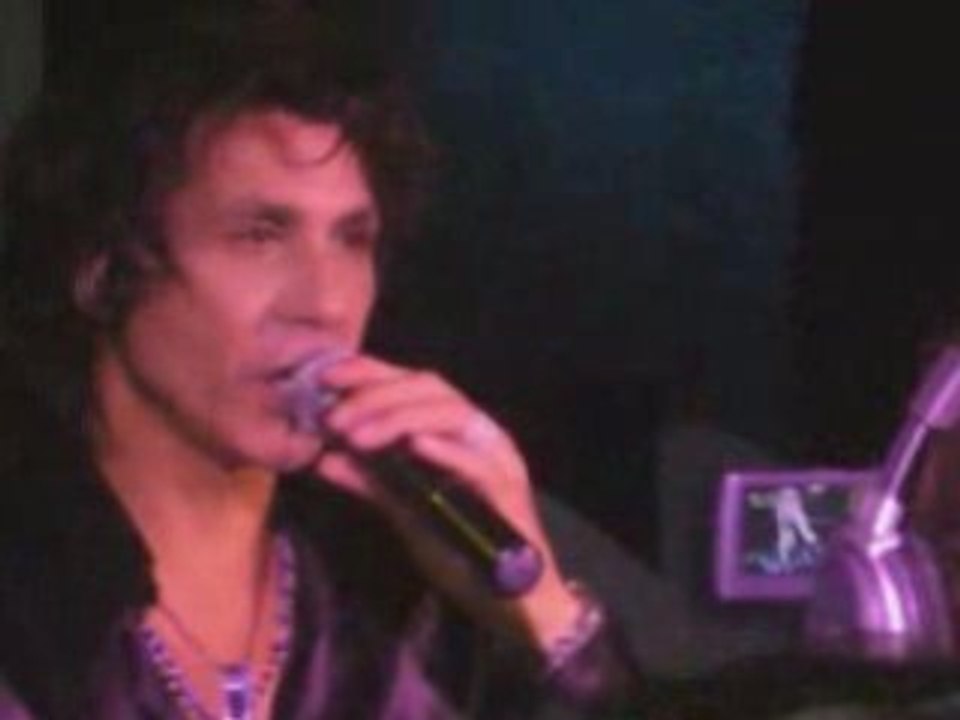 La fête des fans au Carré Berri.