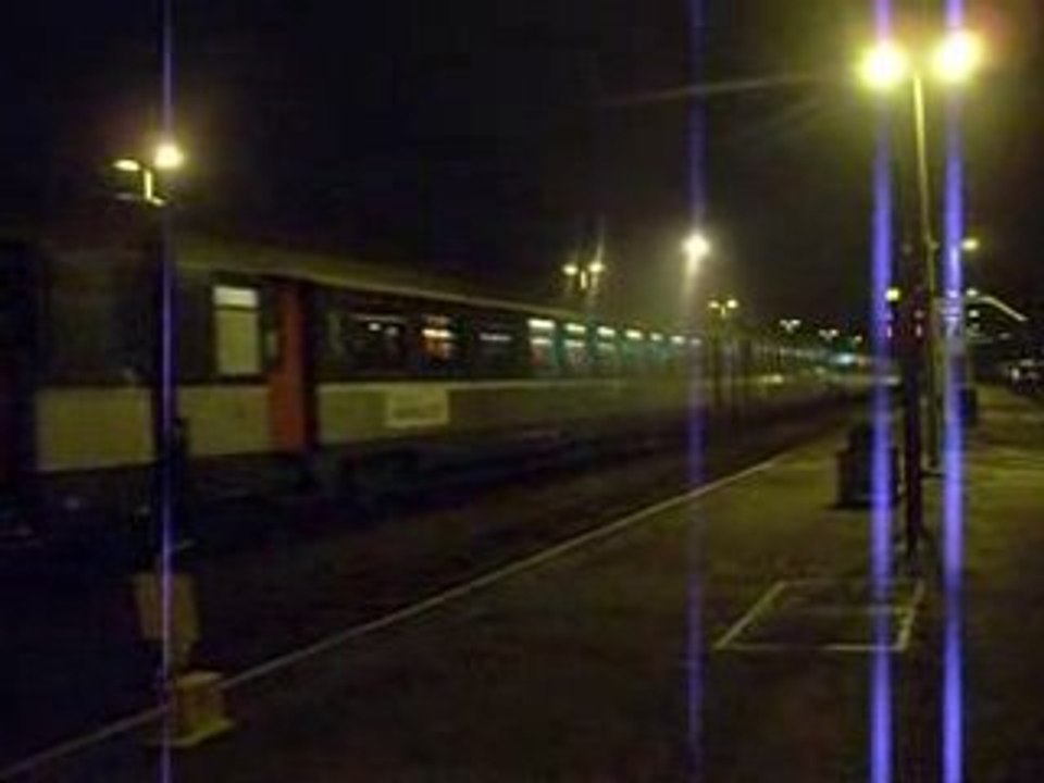 um de bb 67484 et bb 67600 avec 9 voitures CIC