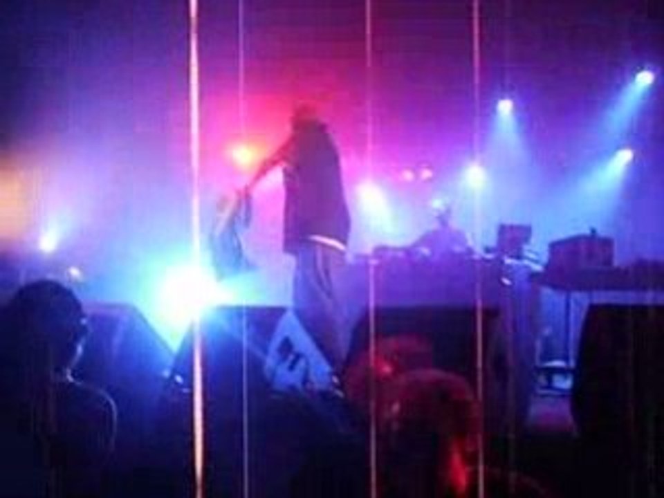 Black Milk live in belgium 2007