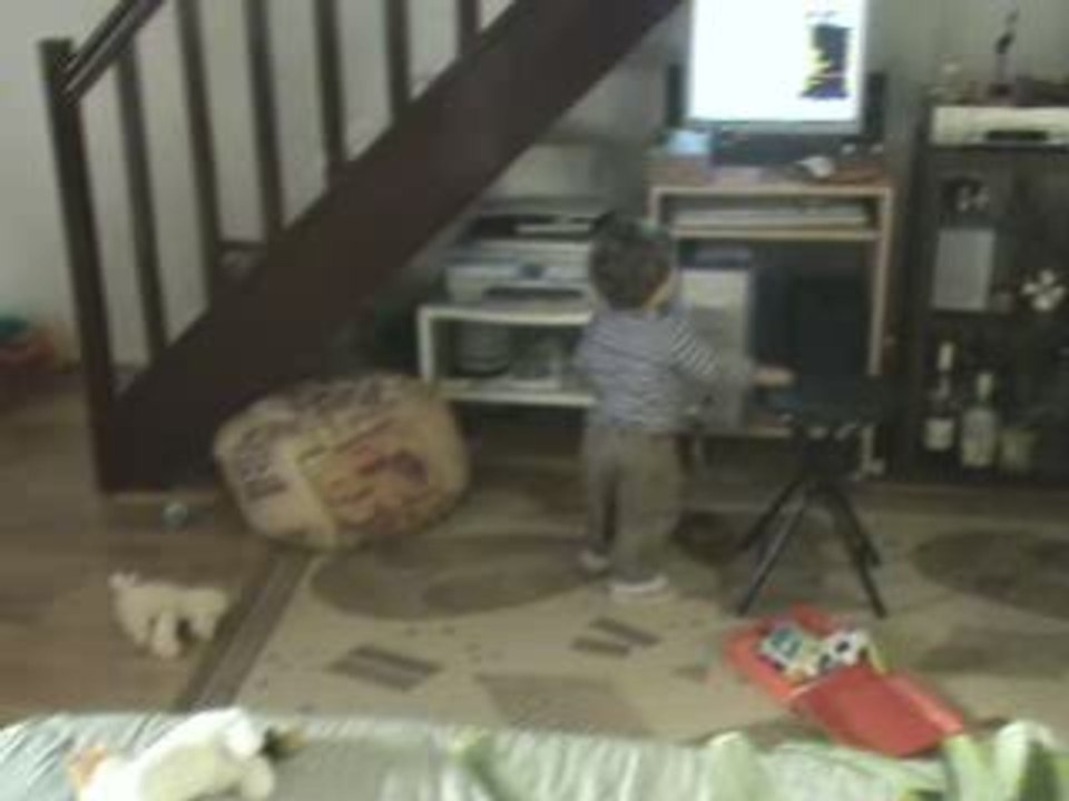 Male qui danse le reggae