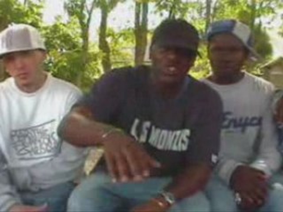 Clip_Ul'Team Atom_ La rue chante
