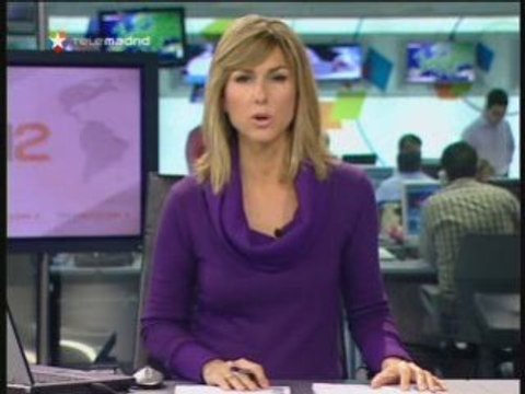 Ultraizquierdistas atacan comisaría y destrozan comercios
