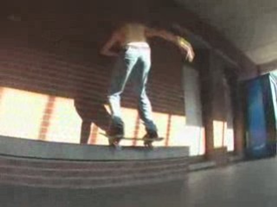 S'Trip Teaser