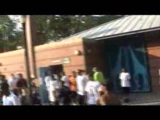 RED HOOK 411 : BASKETBALL FIGHTS