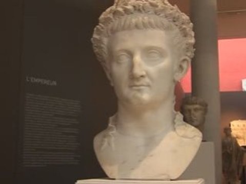 Le Louvre s'installe à Arles (Bouches-du-Rhône)