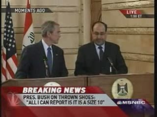 President Bush Attaquer par des chaussure !! lol