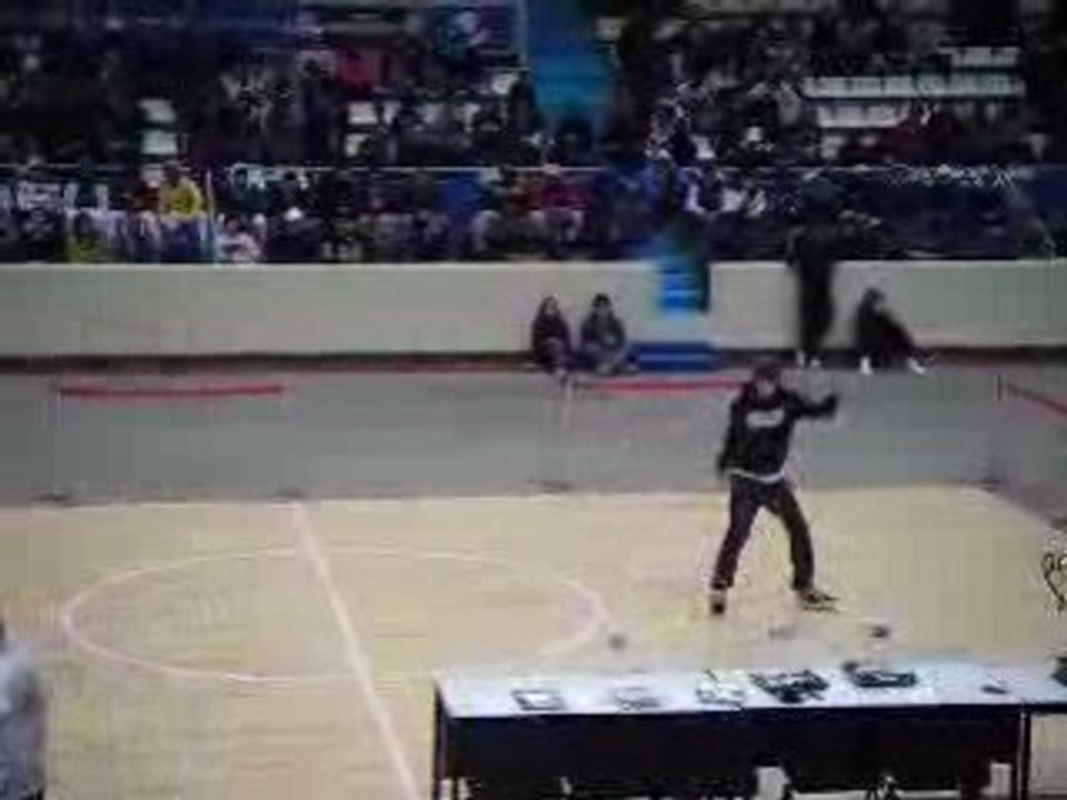 Spoke @ Vertifight finale 2008  Paris 14 decembre