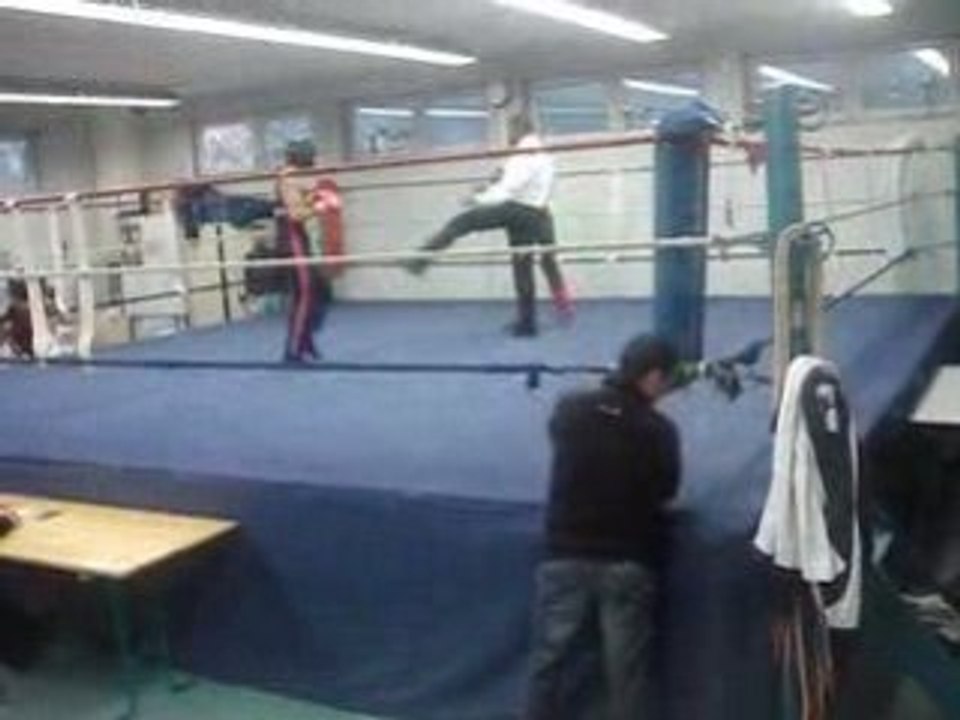 aziz gant de bronze 14/12/08 ko