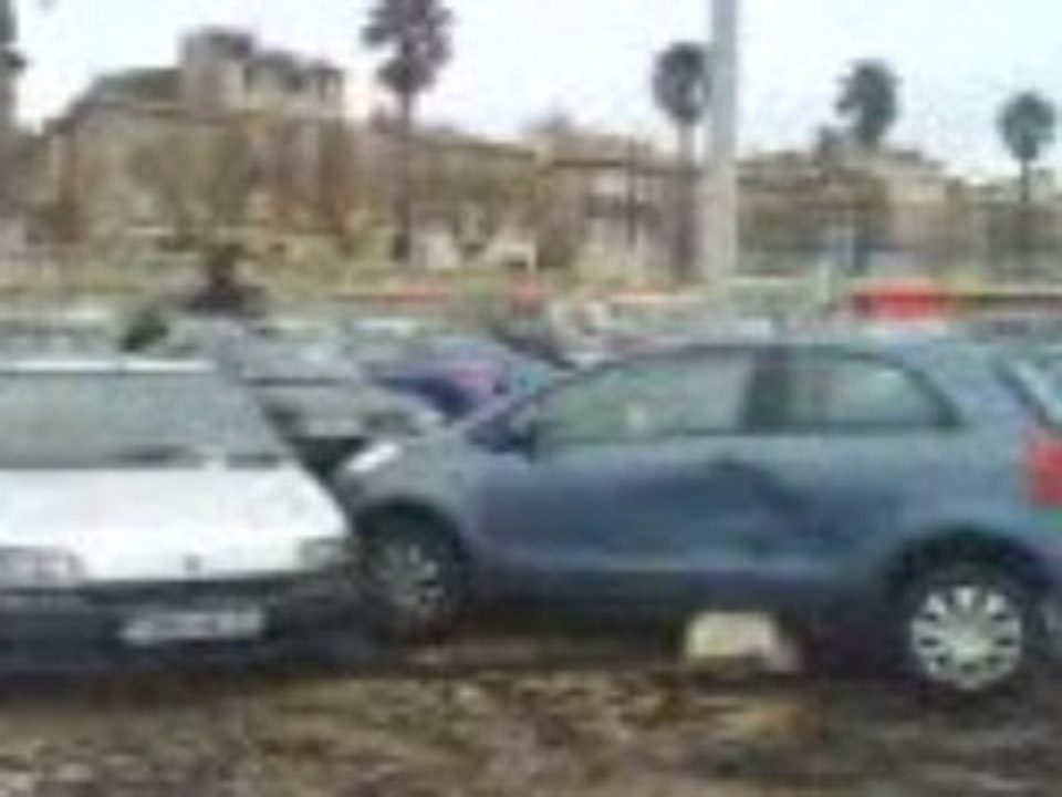 Dégats aprés la tempète parking de la tasse