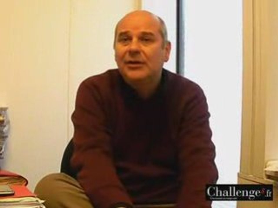 L'EXPRESS MANIFESTE CONTRE LES SUPPRESSIONS DE POSTES